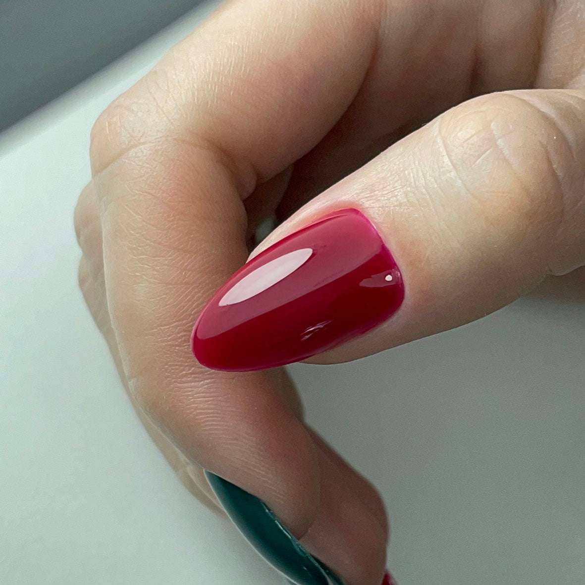 BSG Colloration HARD №19 - Dark Red (20 mL / 0.68 fl oz)