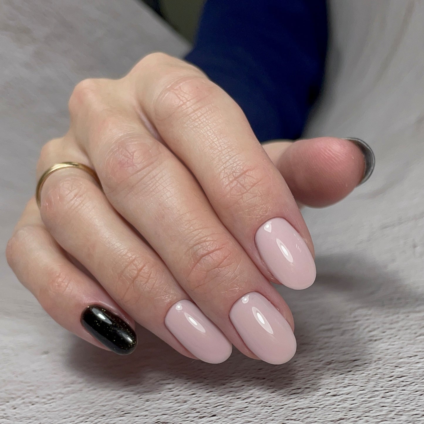 BSG Colloration HARD №05 - Semi-transparent Lilac Milk (20 mL / 0.68 fl oz)